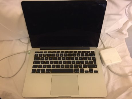 Apple社Macbookpro2015有能laptop