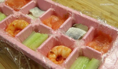 製氷皿で寿司作っちゃいかんという法律はない
